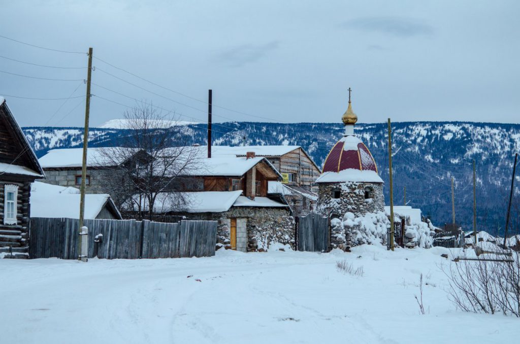 Село Тюлюк зимой, база Медвежий камень